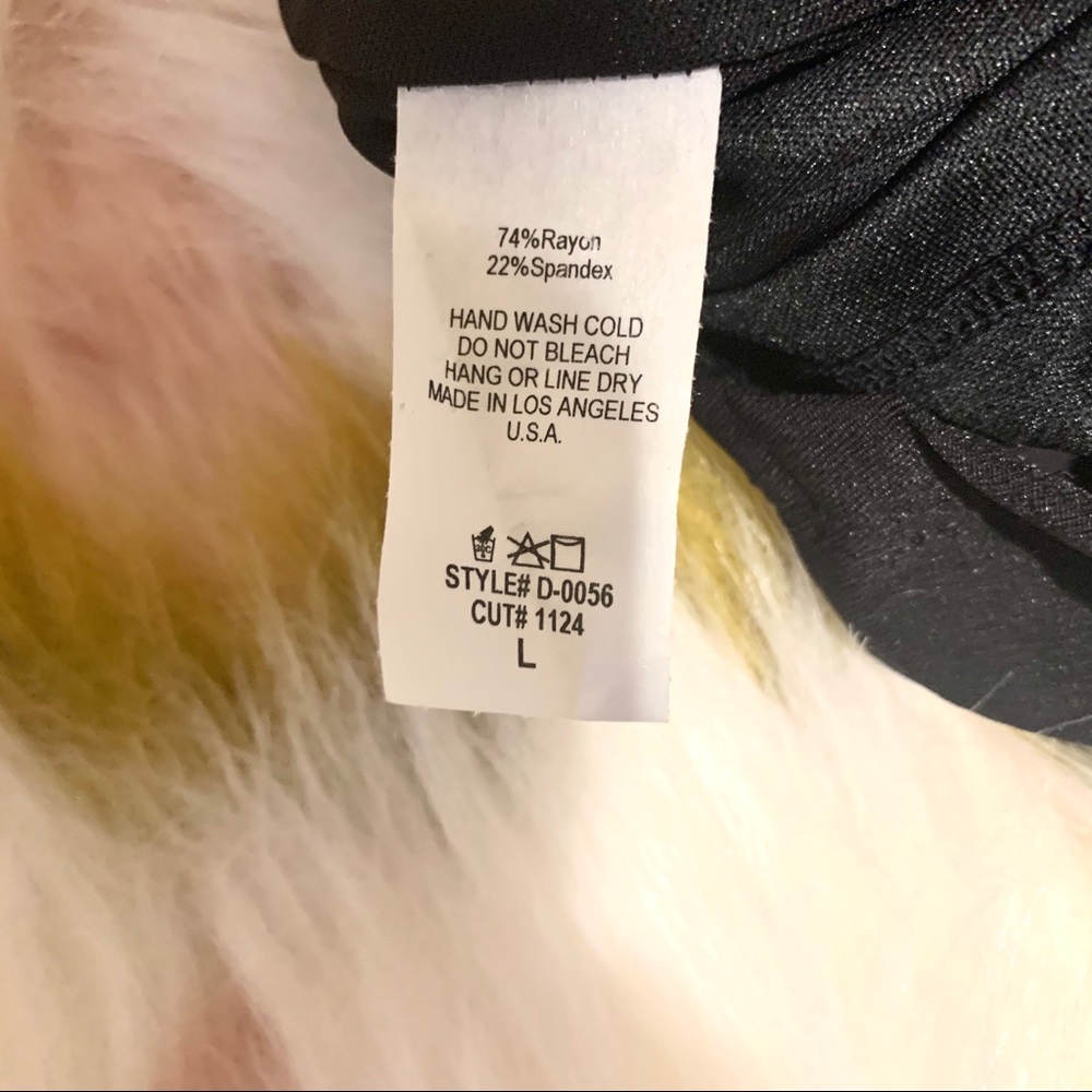 Lux LA Black Wired V Dress - Picture 5 of 5